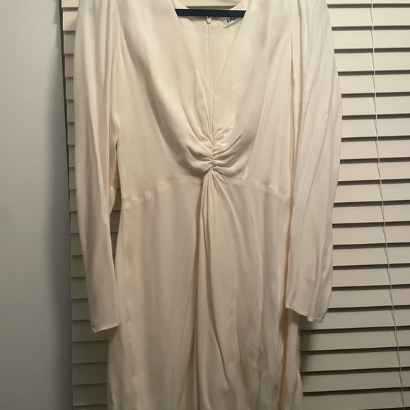 White Longsleeve Reformation Dress Size 8 - Picture 2 of 10